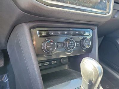 2018 Volkswagen Tiguan — photo 21 view