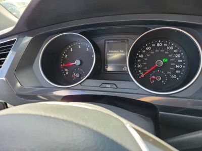 2018 Volkswagen Tiguan — photo 18 view