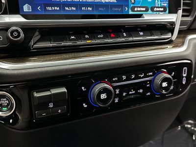 2026 Chevrolet Silverado 1500 - Photo 15
