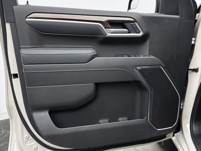 2026 Chevrolet Silverado 1500 - Photo 10