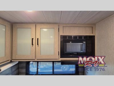 2024 Forest River RV Salem - Photo 10