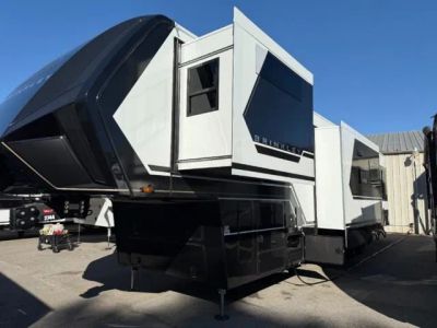 2026 Brinkley RV Model G - Photo 3