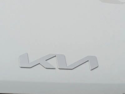 2026 Kia Carnival — photo 13 view
