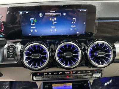 2026 Mercedes-Benz GLB — photo 12 view
