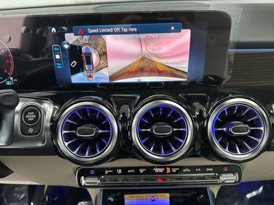 2026 Mercedes-Benz GLB — photo 14 view