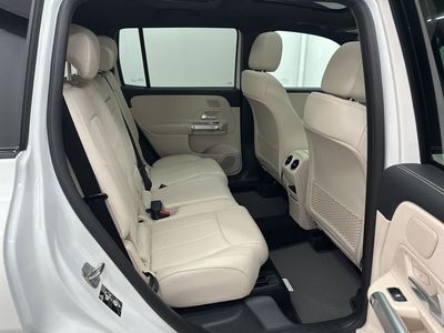 2026 Mercedes-Benz GLB — photo 20 view