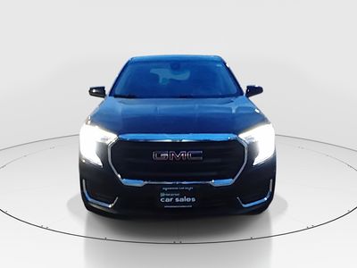 2024 GMC Terrain - Photo 2