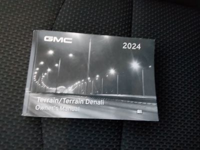 2024 GMC Terrain - Photo 19