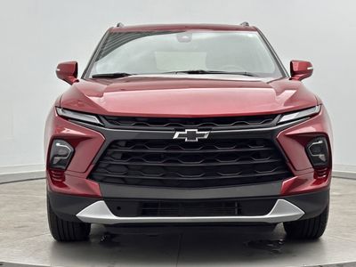 2025 Chevrolet Blazer - Photo 2