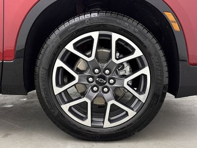 2025 Chevrolet Blazer - Photo 40