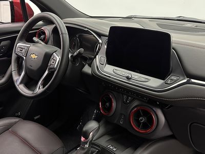 2025 Chevrolet Blazer - Photo 38