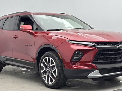 2025 Chevrolet Blazer - Photo 3