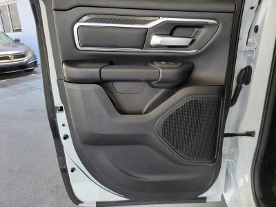 2026 Ram 1500 — photo 11 view