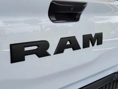 2026 Ram 1500 — photo 7 view