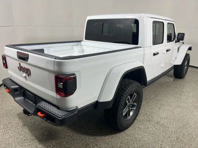 2026 Jeep Gladiator — detail view
