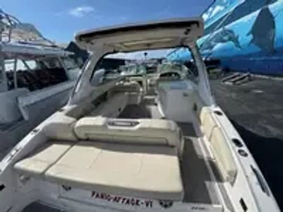 2023 Regal 33 OBX - Photo 4