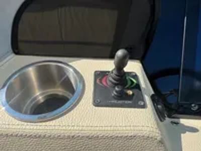 2023 Regal 33 OBX - Photo 13