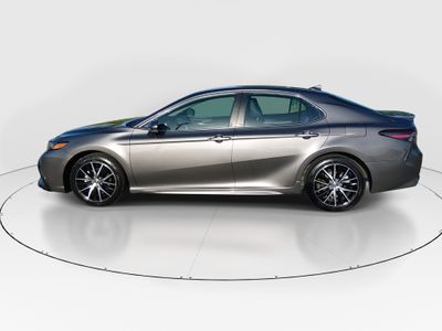 2024 Toyota Camry - Photo 4