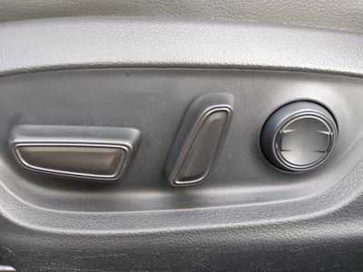 2024 Toyota Camry - Photo 19