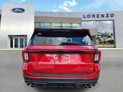 2026 Ford Explorer — detail view