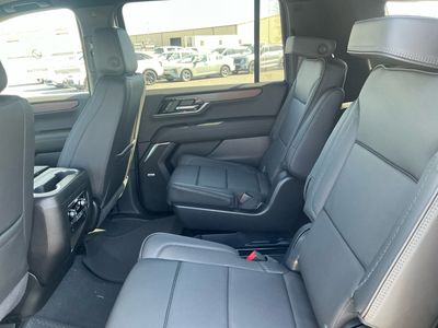2026 GMC Yukon XL — photo 17 view
