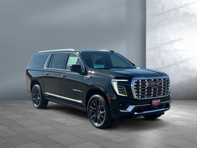 2026 GMC Yukon XL — photo 8 view