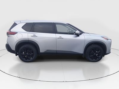 2023 Nissan Rogue - Photo 8