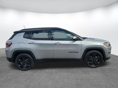 2021 Jeep Compass - Photo 2