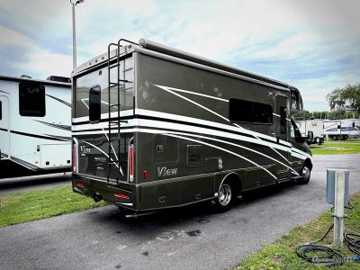 2022 Winnebago View — side profile view