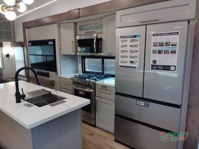 2026 Alliance RV Paradigm — photo 36 view
