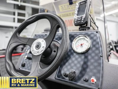 2026 TRACKER Classic - Photo 11