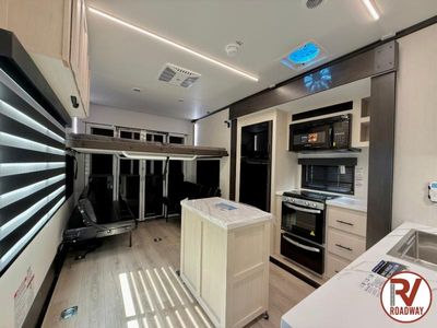 2026 Vengeance Rogue Armored 26L140 - Photo 12