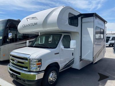 2026 Thor Motor Coach Quantum - Photo 3