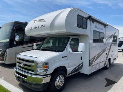 2026 Thor Motor Coach Quantum - Photo 2