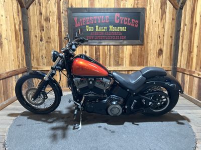 2011 Harley-Davidson Softail Blackline - Photo 2