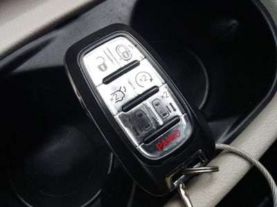 2023 Chrysler Voyager - Photo 15