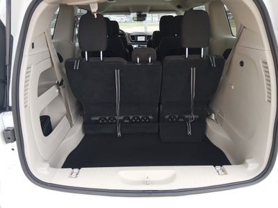 2023 Chrysler Voyager - Photo 11