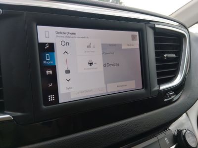 2023 Chrysler Voyager - Photo 18