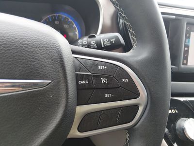 2023 Chrysler Voyager - Photo 12