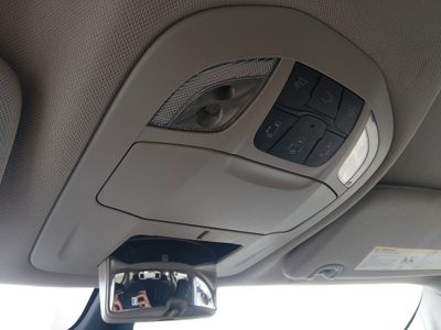 2023 Chrysler Voyager - Photo 19