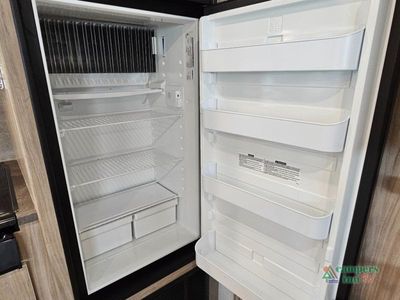 2022 Winnebago Industries Towables Minnie - Photo 24