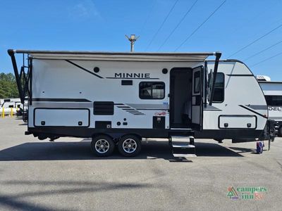 2022 Winnebago Industries Towables Minnie - Photo 2