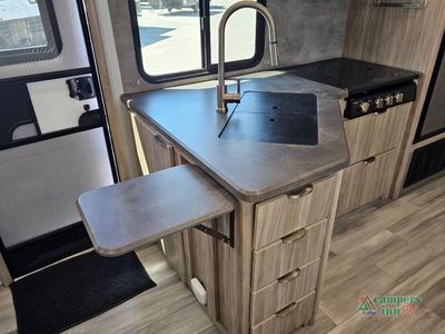 2022 Winnebago Industries Towables Minnie - Photo 13