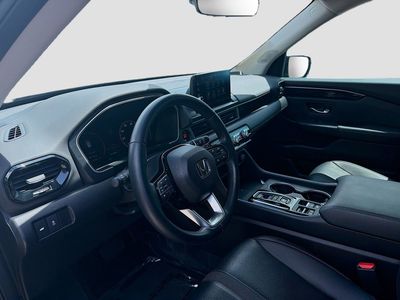 2023 Honda Pilot — photo 9 view
