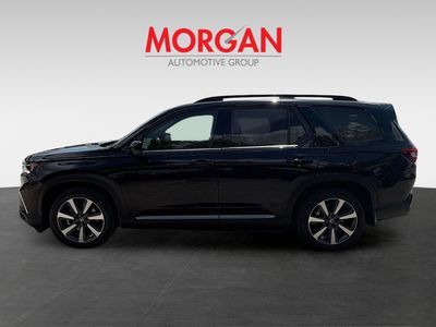 2023 Honda Pilot — interior view