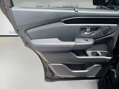 2023 Honda Pilot — photo 26 view