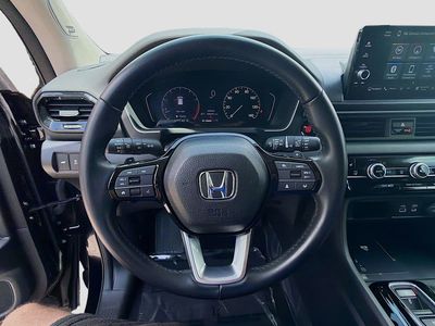 2023 Honda Pilot — photo 10 view