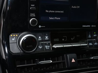2020 Toyota Highlander - Photo 15