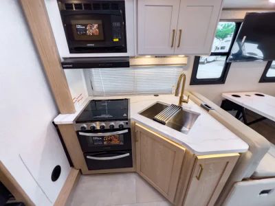 2027 Thor Motor Coach CHATEAU - Photo 8