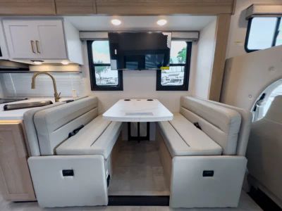 2027 Thor Motor Coach CHATEAU - Photo 7